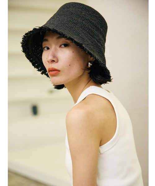AIC.（エーアイシー）の「ペーパーフリンジバケットハット/サイズ調節可能（ハット・レディース・ブラック/ベージュ・FREE）」の15枚目の写真