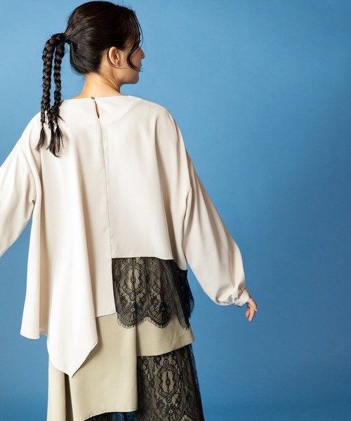 OSMOSIS（オズモーシス）の「アシンメトリーレース切替ブラウス（シャツ/ブラウス・レディース・ライトベージュ/ブラック/ホワイト・ONE SIZE）」の9枚目の写真