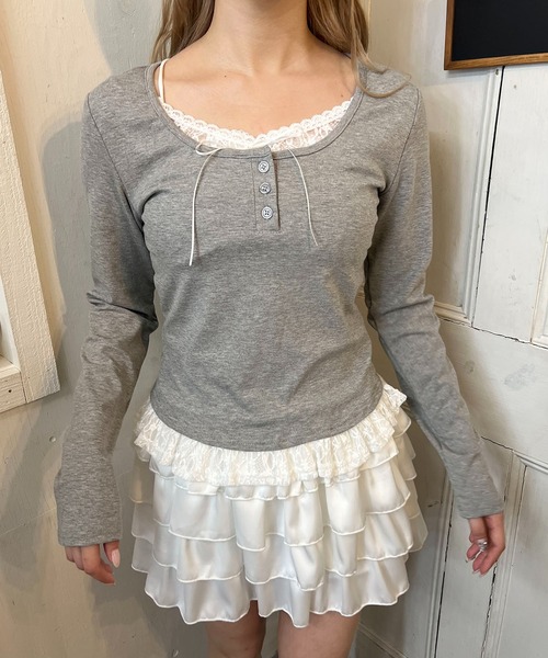 PHILLY(フィリー)の「ヘンリーレースレイヤードトップス(Tシャツ/カットソー・レディース・ブラック/グレー/ホワイト・FREE)」の3枚目の写真