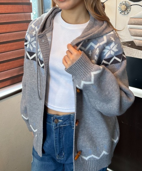 Loco Ocean(ロコオーシャン)の「ノルディック柄ゆるもこフードニット(ニット/セーター・レディース・ネイビー/ピンク・FREE)」の3枚目の写真