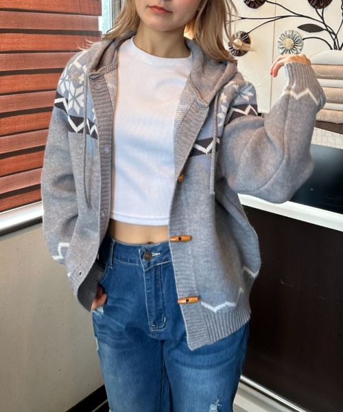 Loco Ocean(ロコオーシャン)の「ノルディック柄ゆるもこフードニット(ニット/セーター・レディース・ネイビー/ピンク・FREE)」の5枚目の写真