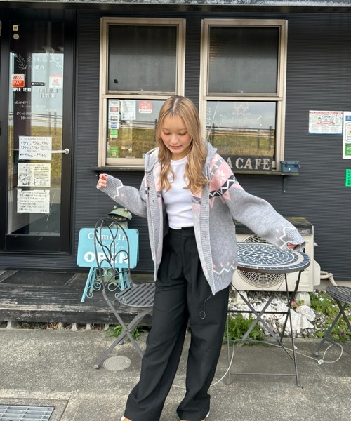 Loco Ocean(ロコオーシャン)の「ノルディック柄ゆるもこフードニット(ニット/セーター・レディース・ネイビー/ピンク・FREE)」の18枚目の写真