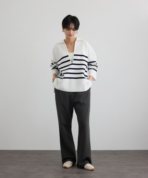 SALON adam et rope'（サロン アダム エ ロペ）の「【WEB・一部店舗限定】セミフレアスウェットパンツ / セットアップ対応（その他パンツ・レディース・チャコールグレー/オフホワイト/ブラウン系その他2・FREE）」の21枚目の写真