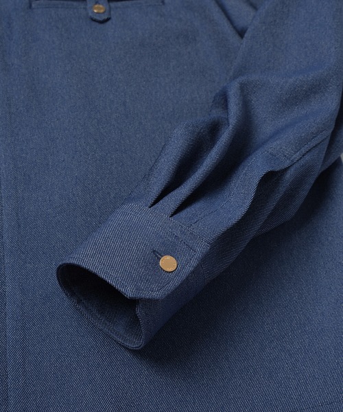 CULLNI(クルニ)の「Denim Like Button-Tab Pocket Zip Up Shirt(シャツ/ブラウス・メンズ・ネイビー/ブルー/ブラック・2/1/0)」の11枚目の写真