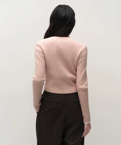 MUSINSA STANDARD WOMAN（ムシンサスタンダードウーマン）の「ウィメンズケーブルラウンドネックカーディガン[ライトピンク]（カーディガン/ボレロ・レディース・その他・SMALL/MEDIUM/LARGE/X-SMALL）」の7枚目の写真
