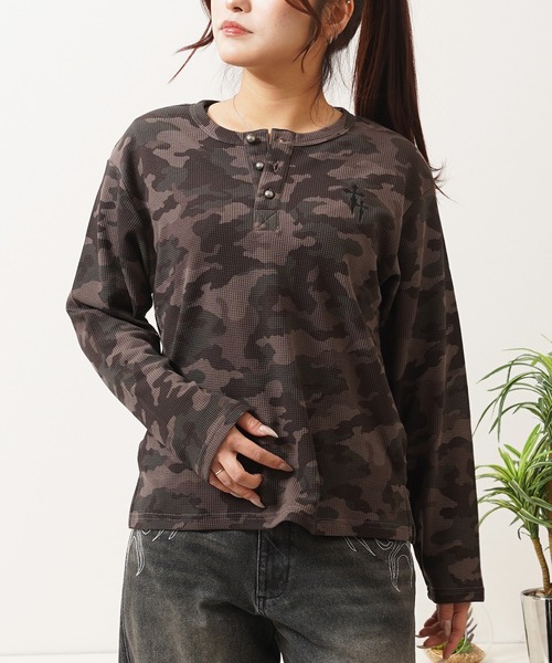 カモフラージュ サーマル ヘンリーネック ロングスリーブ Tシャツ
