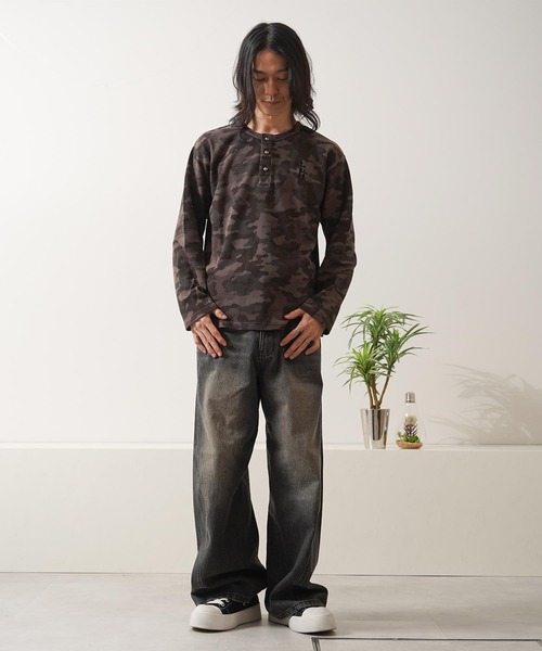 カモフラージュ サーマル ヘンリーネック ロングスリーブ Tシャツ