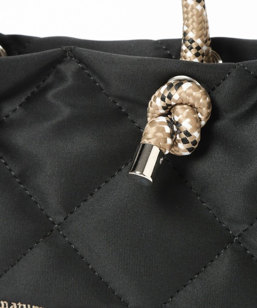 BAYFLOW（ベイフロー）の「[軽量キルト素材]刺繍ロゴキルトショルダー（ショルダーバッグ・レディース・グレー/オフホワイト/ライトブルー/ブラック・FREE）」の20枚目の写真