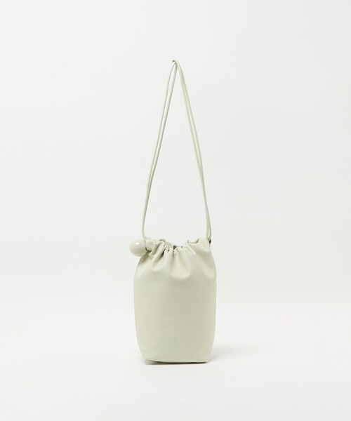 ODETTE E ODILE（オデットエオディール）の「＜Bucket Baggage＞ Ball Charm Soft Long（ショルダーバッグ・レディース・ホワイト/ブラック・FREE）」の2枚目の写真