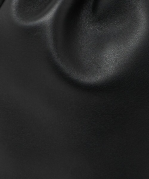 ODETTE E ODILE（オデットエオディール）の「＜Bucket Baggage＞ Ball Charm Soft Long（ショルダーバッグ・レディース・ホワイト/ブラック・FREE）」の12枚目の写真