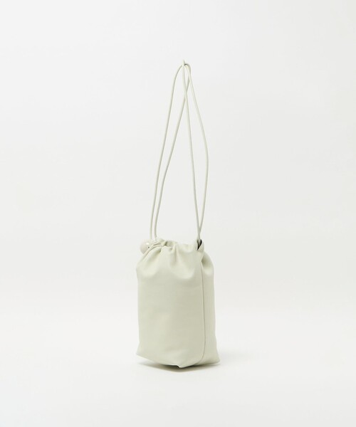 ODETTE E ODILE（オデットエオディール）の「＜Bucket Baggage＞ Ball Charm Soft Long（ショルダーバッグ・レディース・ホワイト/ブラック・FREE）」の13枚目の写真