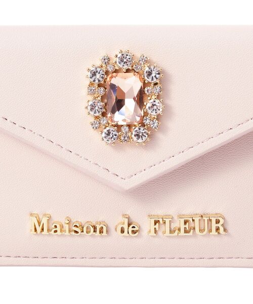 Maison de FLEUR(メゾンドフルール)の「リール付きビジューカードポケットパスケース(パスケース・レディース・ブラック/サックスブルー/ピンク・FREE)」の14枚目の写真