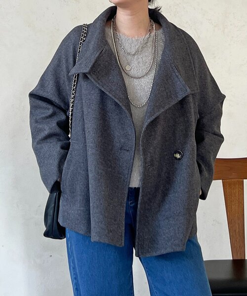 un dix cors(アンディコール)の「スタンドカラーショートコート(その他アウター・レディース・ブラック/チャコールグレー/グレー・FREE)」の1枚目の写真