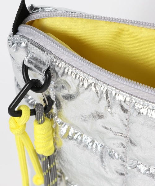 GLOBAL WORK（グローバルワーク）の「キルトミニショルダーBAG/636466（ショルダーバッグ・キッズ・ブラック/グレー系その他/オフホワイト・FREE）」の6枚目の写真