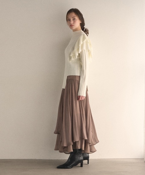 MIELI INVARIANT（ミエリインヴァリアント）の「Milfull Frill Knit Tops（ニット/セーター・レディース・ブラック/グレー・FREE）」の6枚目の写真