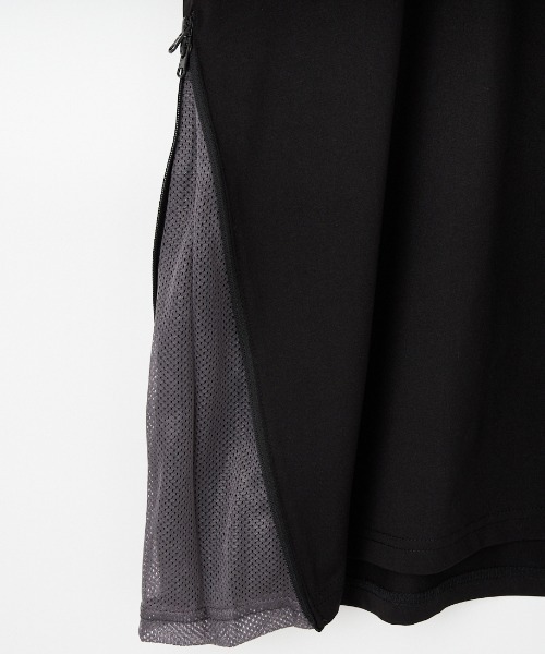 +phenix（プラスフェニックス）の「[＋phenix/プラスフェニックス] 別注 サイドメッシュ ベンチレーション ポケットTシャツ【追加】（Tシャツ/カットソー・メンズ・ブラック/ホワイト/グレー・XL/L/M）」の13枚目の写真