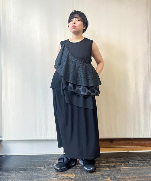 gomme（ゴム）の「ドレープロングワンピース（ワンピース・レディース・ブラック・MEDIUM）」の22枚目の写真