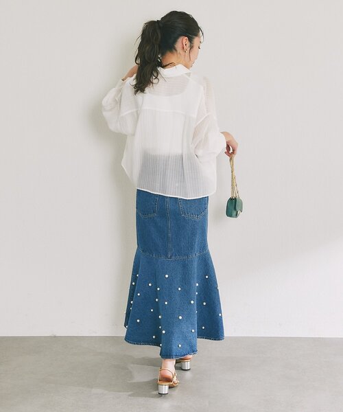 La boutique BonBon(ラブティックボンボン)の「【日焼け・冷房対策に】ストライプシアークロップドシャツ(シャツ/ブラウス・レディース・イエロー/ホワイト/サックスブルー・FREE)」の11枚目の写真