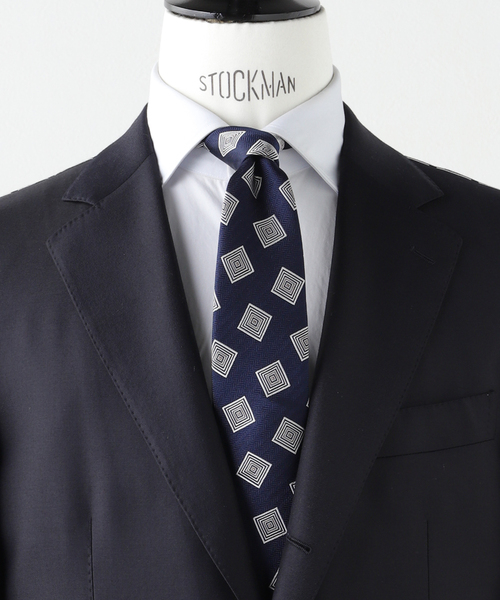 EDIFICE（エディフィス）の「AX スクエアコモンタイ（ネクタイ・メンズ・ピンク/ブラウン/ネイビー・FREE）」の2枚目の写真