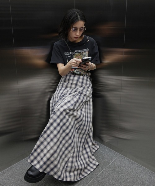 セール】UNEVEN CHECK SPIRAL SKIRT（スカート）｜Ameri（アメリ）の