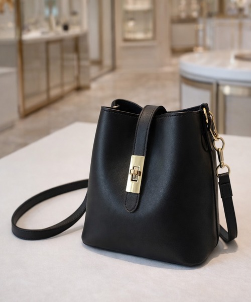 NOLITA LABORATORY(ノリータラボラトリー)の「【 NOLITA / ノリータ 】2WAY ミニ ショルダーバッグ(ショルダーバッグ・レディース・ブラック・FREE)」の2枚目の写真