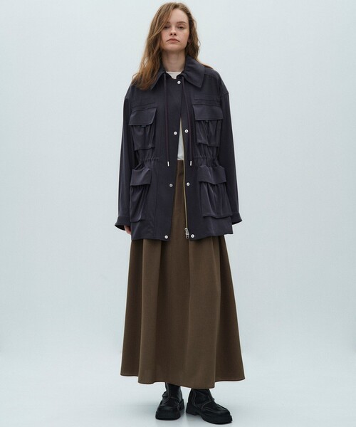 PUBLIC TOKYO（パブリックトウキョウ）の「【2026春新作】タックフレアスカート（スカート・レディース・ダークグレー/ライトベージュ/カーキ・1/2）」の20枚目の写真