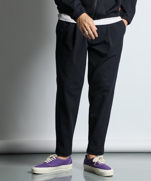 The DUFFER of ST.GEORGE（ザダファーオブセントジョージ）の「[360° THE CIRCLE STRETCH] BY WONDER SHAPE：セットアップ対応 サークルストレッチ イージーパンツ / ワンダーシェイプ / テーパードパンツ / 軽量・速乾（その他パンツ・メンズ・ネイビー/ブラック・X-LARGE/LARGE/MEDIUM/SMALL）」の5枚目の写真