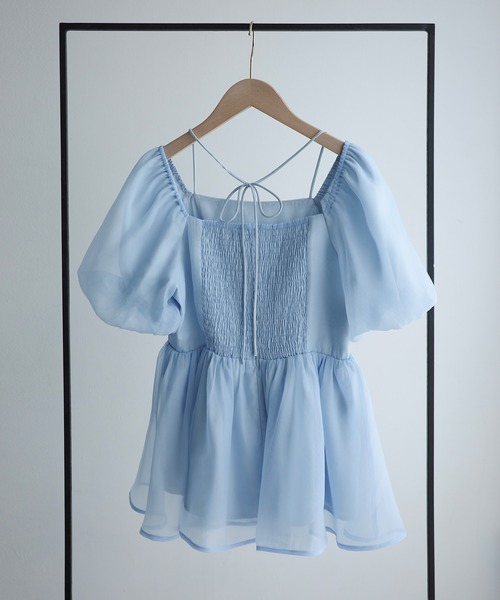 Meiru(メイル)の「スクエアネックシアーペプラムトップス(シャツ/ブラウス・レディース・アイボリー/ブルー/ブラック・LARGE/MEDIUM/SMALL)」の18枚目の写真