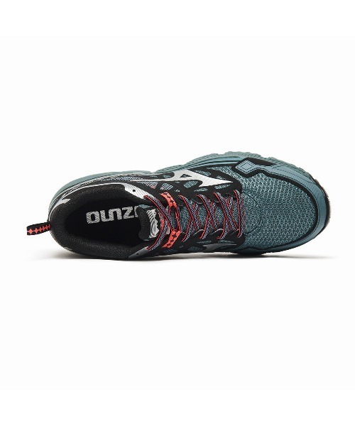 MIZUNO(ミズノ )の「MIZUNO WAVE DAICHI LS(ミズノ ウエーブ ダイチ LS)(スニーカー・メンズ・ベージュ系/グレー系・23cm/23.5cm/24cm/24.5cm/25cm/25.5cm/26cm/26.5cm/27cm/27.5cm/28cm/28.5cm/29cm/29.5cm/30cm)」の13枚目の写真