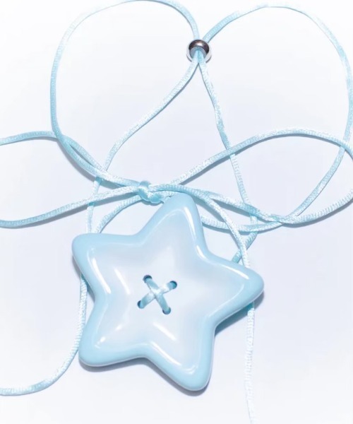 Unopened gift（アンオープンドギフト）の「【Unopened gift】star button chocker / 【アンオープンドギフト】スターボタンチョーカー <着用動画あり>（チョーカー・レディース・ブラック/ブルー・ONE SIZE）」の6枚目の写真