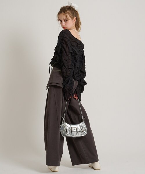 w closet(ダブルクローゼット)の「ハートミラー付きショルダーバッグ(トートバッグ・レディース・シルバー/アイボリー/ブラック・FREE)」の11枚目の写真