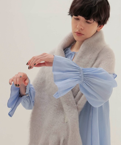 DRESSLAVE(ドレスレイブ)の「silky sheer blouse(シルキーシアーブラウス)(シャツ/ブラウス・レディース・ブルー/ブラウン・38)」の15枚目の写真