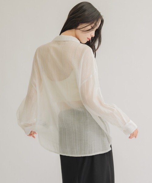 NEUNA(ヌナ)の「【夏に大活躍!冷房/紫外線/日焼け対策にも◎】シアーストライプシャツ(シャツ/ブラウス・レディース・ピンク/オフホワイト・FREE)」の21枚目の写真