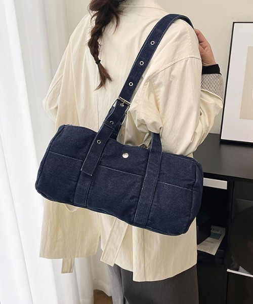 Teem Store(チームストア)の「【全10ポケット/大容量】デニム コンパクトボストンバッグ(ショルダーバッグ・レディース・ダークブルー/ライトブルー/ブラック・F)」の3枚目の写真