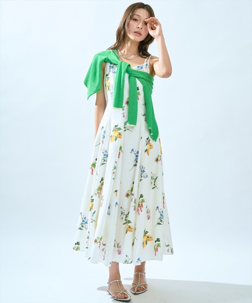 AND COUTURE(アンドクチュール)の「フルーツ×フラワープリントワンピース(ワンピース・レディース・ホワイト系その他/ブルー系その他/イエロー系その他・FREE)」の13枚目の写真