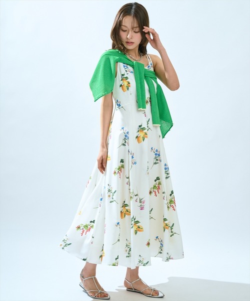 AND COUTURE(アンドクチュール)の「フルーツ×フラワープリントワンピース(ワンピース・レディース・ホワイト系その他/ブルー系その他/イエロー系その他・FREE)」の17枚目の写真