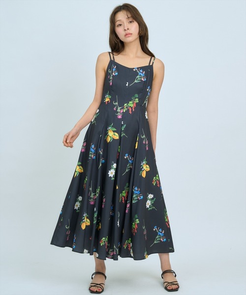 AND COUTURE(アンドクチュール)の「フルーツ×フラワープリントワンピース(ワンピース・レディース・ホワイト系その他/ブルー系その他/イエロー系その他・FREE)」の18枚目の写真