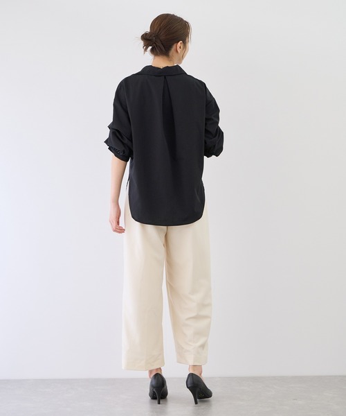 Jayro(ジャイロ)の「袖タックスキッパーブラウス(シャツ/ブラウス・レディース・オフホワイト/ブラック/ホワイト系その他・M)」の21枚目の写真