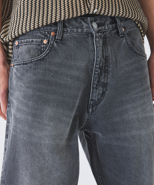JOURNAL STANDARD relume（ジャーナルスタンダード　レリューム）の「クラフトデニム ナローストレートパンツ 12OZ（デニムパンツ・メンズ・ブルー/ブラックミックス/ブルー系その他・MEDIUM/LARGE）」の10枚目の写真