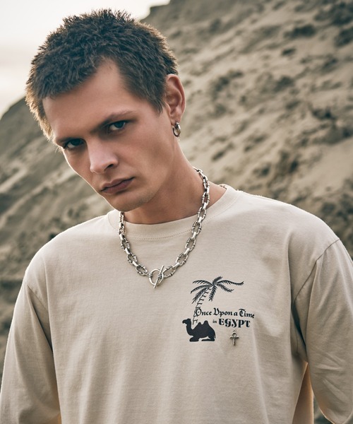 glamb（グラム）の「Egyptian Theater Cutsew / エジプシャンシアターカットソー（Tシャツ/カットソー・メンズ・ホワイト/ベージュ/イエロー・S/M/L）」の7枚目の写真