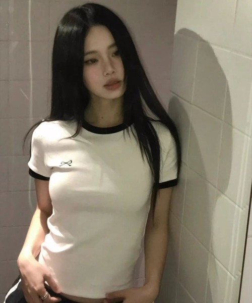 Ritzy(リッツィー)の「ラインデザインコンパクトTシャツ(Tシャツ/カットソー・レディース・ホワイト・M/L/S)」の8枚目の写真