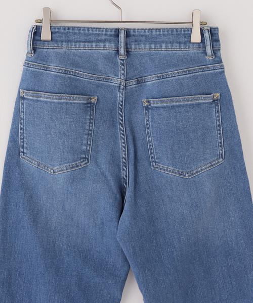 B.C STOCK(ベーセーストック)の「MCL / エムシーエル 別注 ストレッチデニムパンツ(その他パンツ・レディース・サックスブルー・MEDIUM/SMALL)」の19枚目の写真