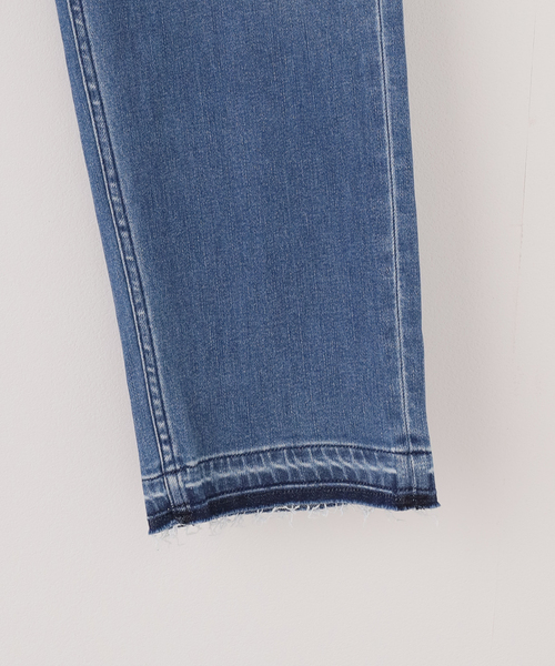 B.C STOCK(ベーセーストック)の「MCL / エムシーエル 別注 ストレッチデニムパンツ(その他パンツ・レディース・サックスブルー・MEDIUM/SMALL)」の18枚目の写真