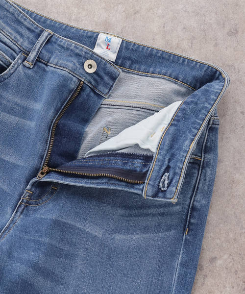 B.C STOCK(ベーセーストック)の「MCL / エムシーエル 別注 ストレッチデニムパンツ(その他パンツ・レディース・サックスブルー・MEDIUM/SMALL)」の17枚目の写真