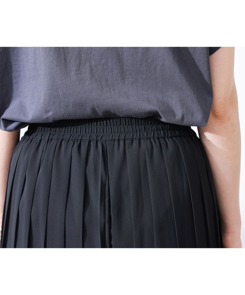 n'OrLABEL(ノアールレーベル)の「【冷感裏地付き】シフォンプリーツパンツ(その他パンツ・レディース・ブルー/ブラック/グリーン・FREE)」の22枚目の写真