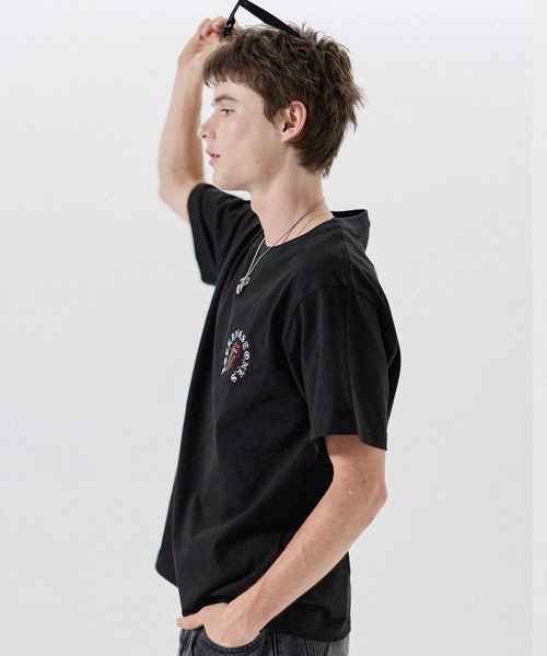 MSG(エムエスジー)の「MSG別注 THE ROLLING STONES ホースシューロゴラインストーン半袖Tシャツ(Tシャツ/カットソー・メンズ・ホワイト/ブラック/ピンク・L/M/S)」の19枚目の写真