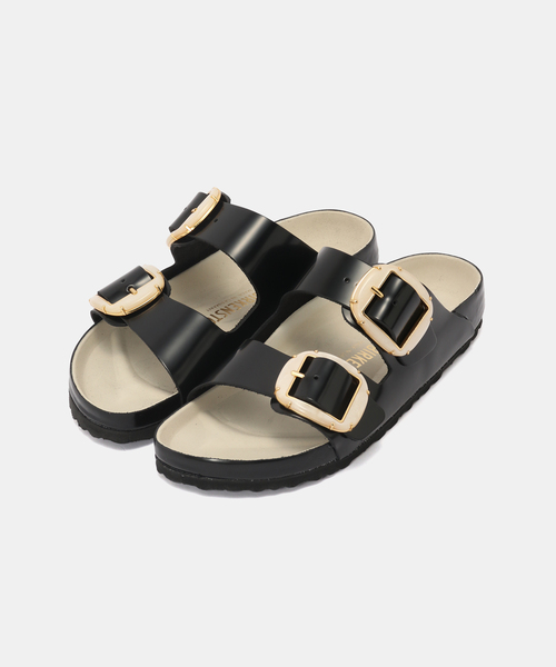 IENA(イエナ)の「《WEB/一部店舗限定》BIRKENSTOCK/ビルケンシュトック ARIZONA PEARL BIG BUCKLE(サンダル・レディース・ブラック・36/35/39/38/37)」の1枚目の写真