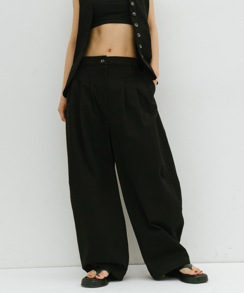 HANNE(アン)の「メニータックコットンバレルパンツ(チノパンツ・レディース・ベージュ/ブラック・S/M)」の12枚目の写真