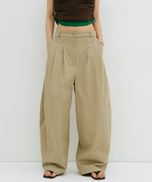 HANNE(アン)の「メニータックコットンバレルパンツ(チノパンツ・レディース・ベージュ/ブラック・S/M)」の3枚目の写真