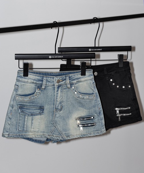 me+em select(ミームセレクト)の「【 2color / 3size 】スタッズジップデザインストレッチデニムミニスカパン/ studs zip design stretch denim mini skirt pants(デニムスカート・レディース・ブルー/ブラック・SMALL/MEDIUM/LARGE)」の7枚目の写真